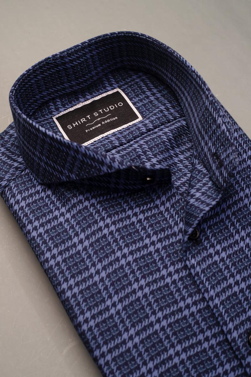 Blue Burberry Chekered In French Collar