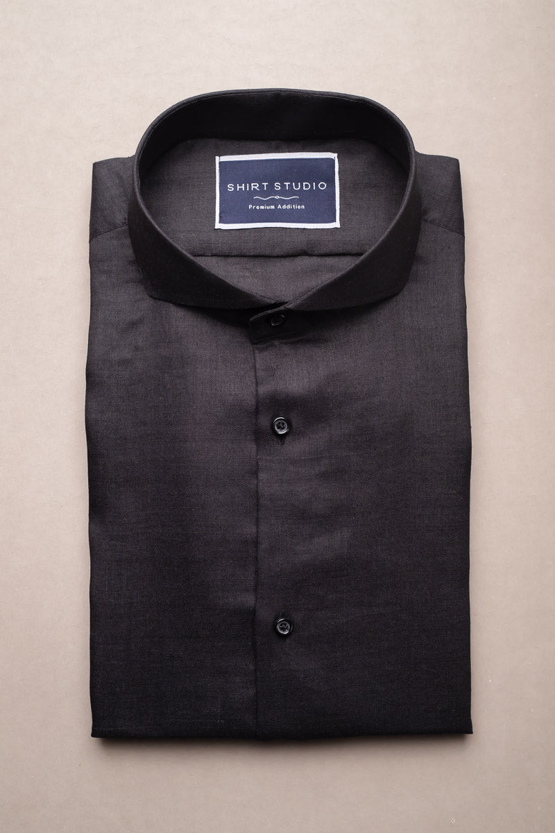 Linen In Black French Collar